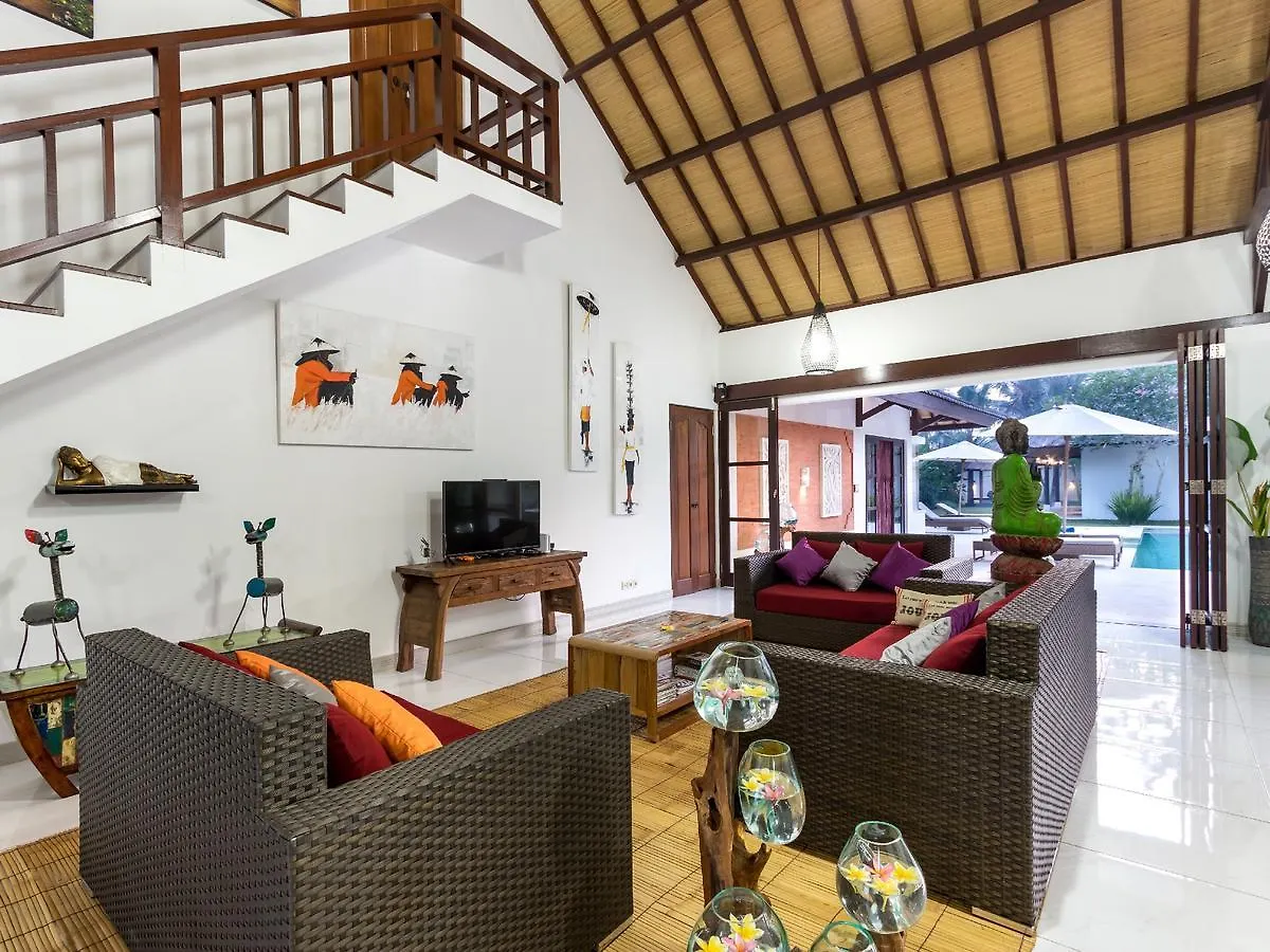 Villa Candi Kecil Empat By Villa Finder Ubud
